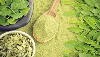 Moringa: cos'è e quali sono i suoi usi e benefici