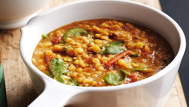 Dahl di lenticchie rosse: la ricetta vegana della salute. Preparazione e ingredienti