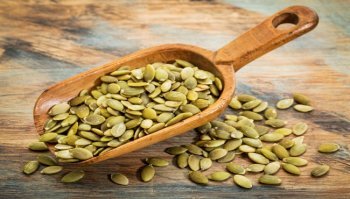 Ricette con semi di zucca: ecco come inserirli nella dieta