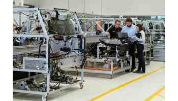 La crisi dell'industria automobilistica tedesca: licenziamenti e investimenti nel settore elettrico