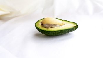 Come coltivare l'avocado in casa? Consigli e passaggi