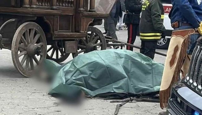 Cavallo muore durante le celebrazioni patronali: l'Italian Horse Protection prepara una denuncia