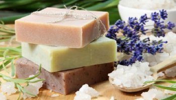 Sapone fatto in casa ricette: tre proposte per una soluzione naturale