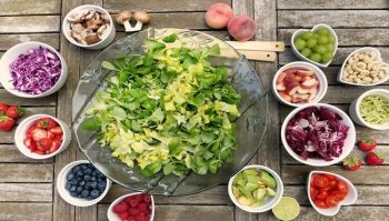 Piatti veloci per il pranzo: le 5 ricette vegan perfette per l'estate