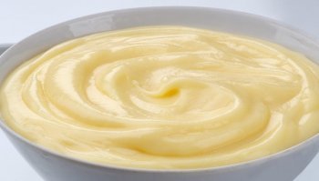 Crema pasticcera: ricetta vegana leggera e gustosa