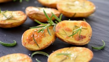 Patate al forno: 5 gustose ricette per cucinale