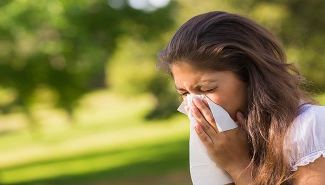 Allergia alle graminacee: sintomi e rimedi naturali ai fastidi