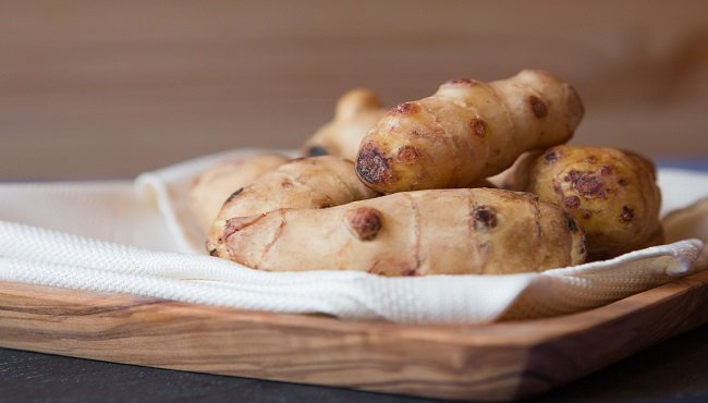 Topinambur: proprietà e benefici naturali del tubero ricco di ferro