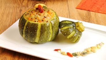 Zucchine ripiene vegetariane: ricetta e dosaggio