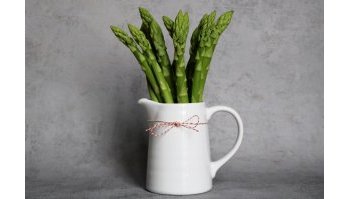 Asparagi: proprietà, benefici e calorie
