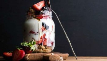 Yogurt: proprietà, benefici e uso