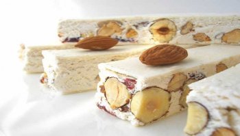 Torrone vegano: la migliore ricetta per Natale